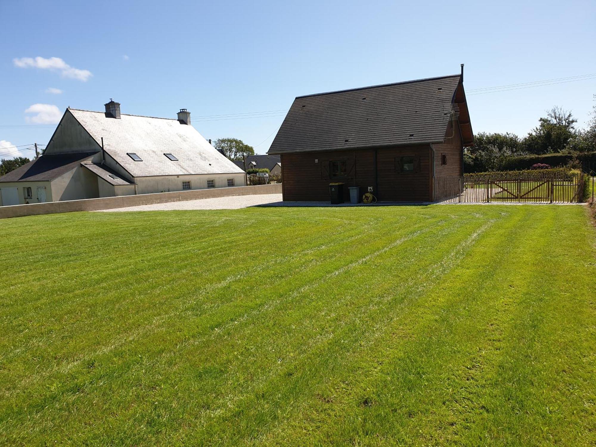 Le Chalet Saint-Pierre-d'Artheglise Exterior photo